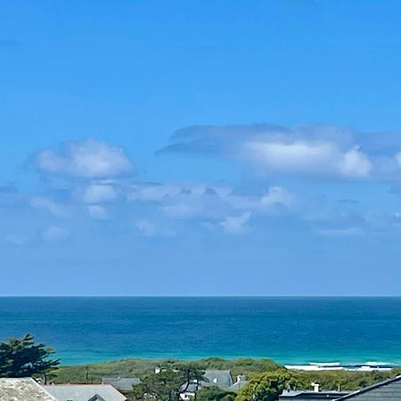 Sea View Apartment, First Floor セント・メリリン エクステリア 写真