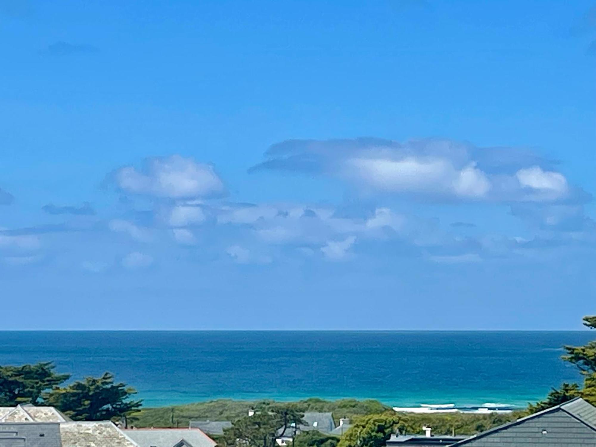 Sea View Apartment, First Floor セント・メリリン エクステリア 写真